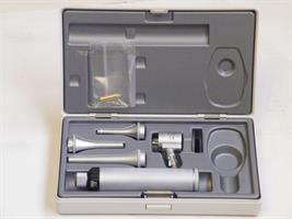 Set Otoscopio con manico a batteria beta 2,5v